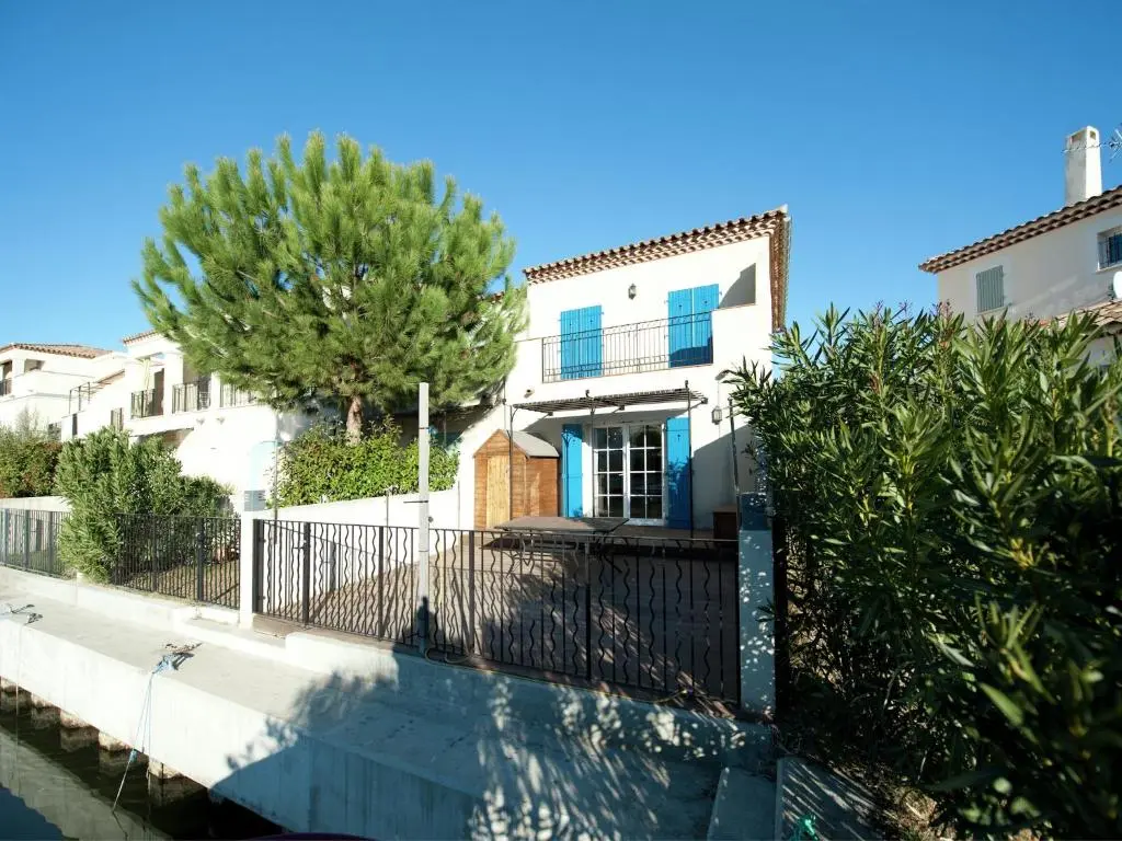 Villa with Marina View