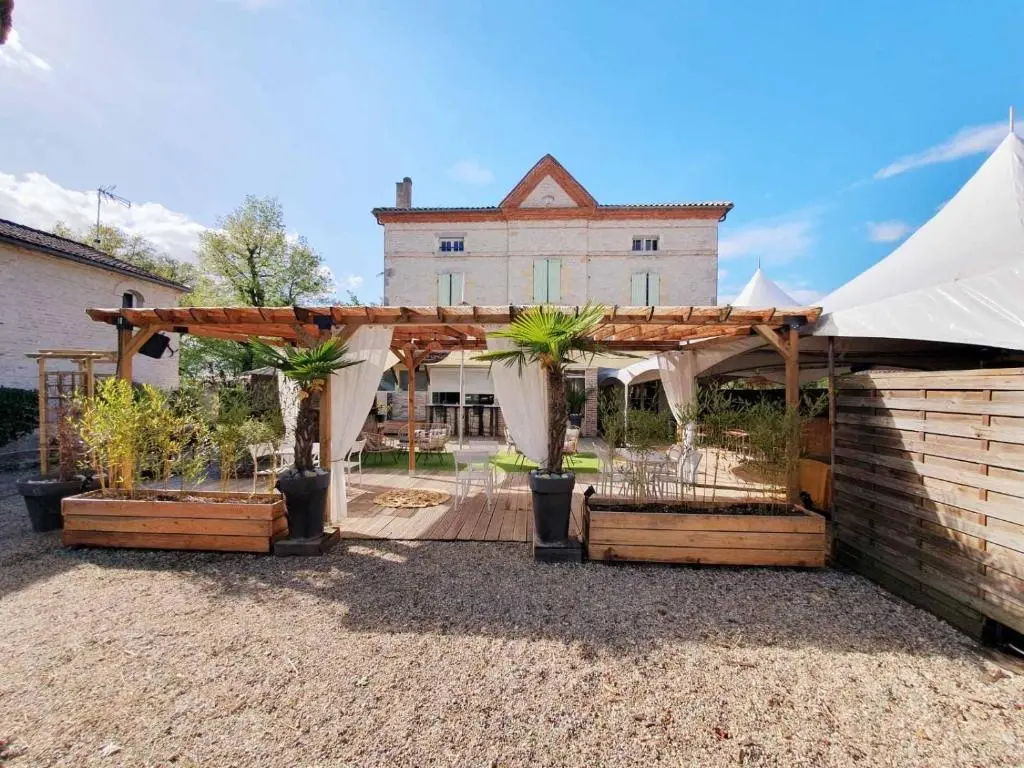 Domaine le Baraillot, Chambres et repas d’hôtes, soirée étape