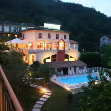 Logis Hotel Restaurant du Pont