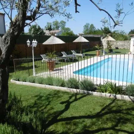 Les chambres d’hôtes d’Eloïse, piscine privée
