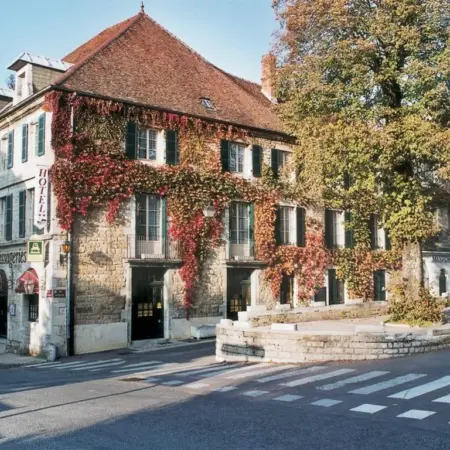 Logis Hôtel des Messageries