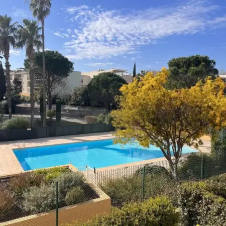 Appartement Confort 4 Pers, Proche Plage et Centre, Parking Inclus – Saint
Raphaël – FR-1-226A-46