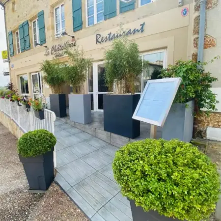Logis Hôtel Restaurant La Châtellenie