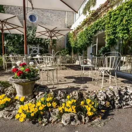 Hostellerie De Bretonnière – Groupe Logis Hotels