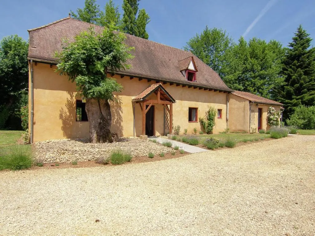 Appealing apartment in Vezac with swimming pool