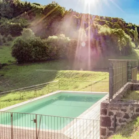Villa with Pool & Views in Sérilhac
