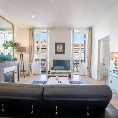 Magnifiques Appartements en Hyper Centre de Bordeaux