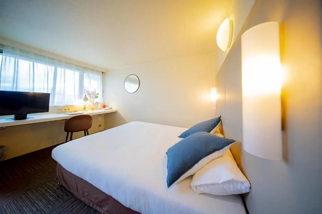 Brit hôtel confort Ampaline Périgueux est