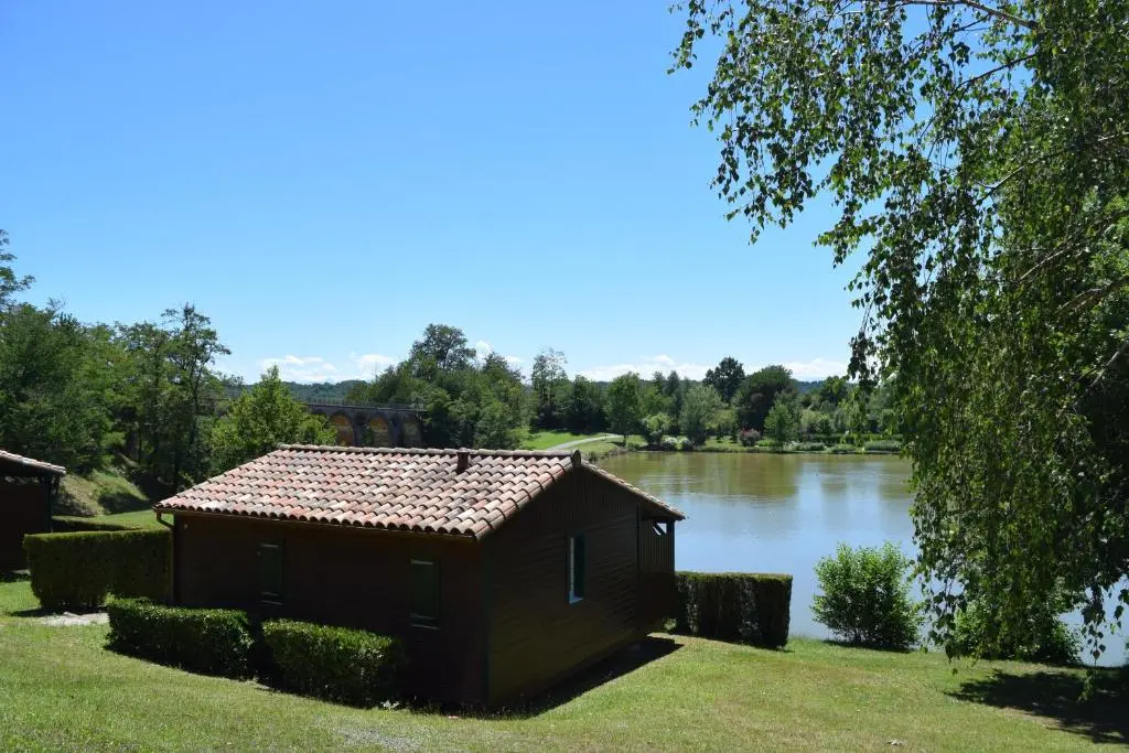 Camping – Village Vacances du Lac