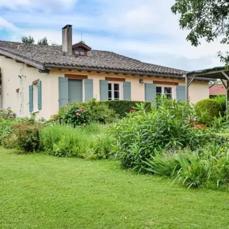 Beautiful Home In Bourgougnague