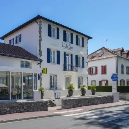 Logis Hôtel & Restaurant La Villa Bleue