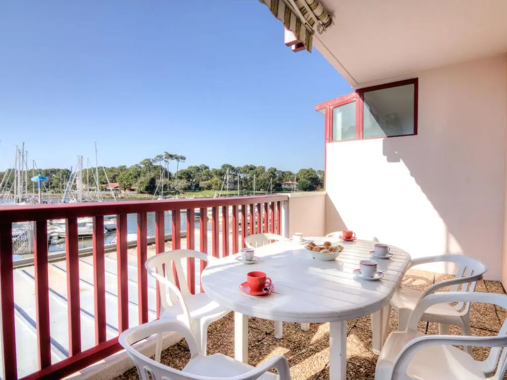 Apartment Le Grand Pavois by Interhome