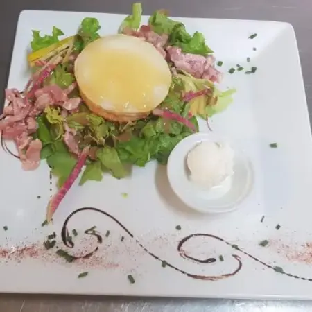 Logis Hôtels – Hôtel et Restaurant Les Cordeliers
