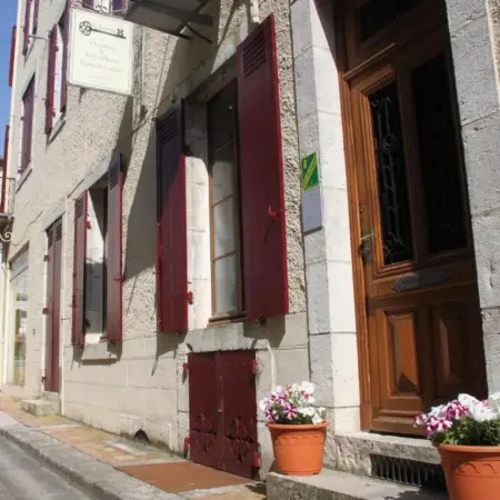 L’Entrée Chambres d’Hôtes Bar & Restaurant