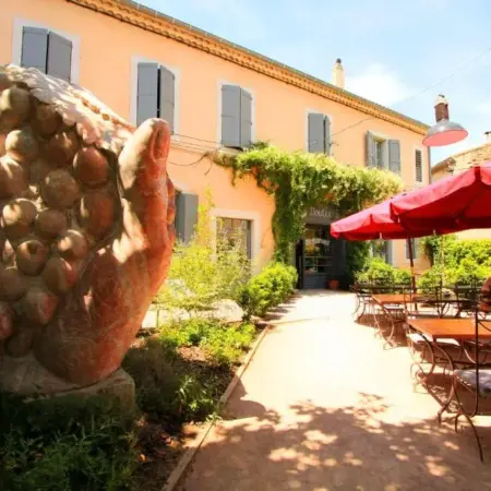 Logis Hotel – Restaurant La Marbrerie