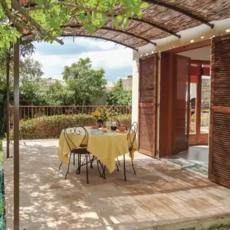 Lovely Home In Cazevieille With Kitchen