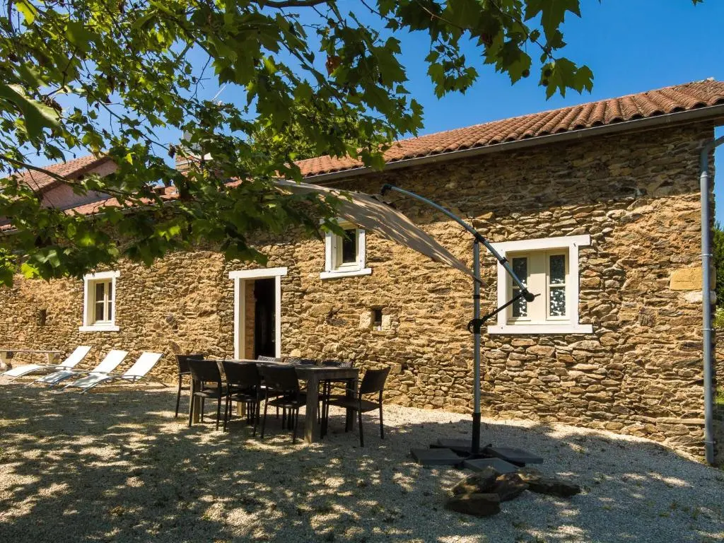 Cottage in Chaleix near Forest & Lake