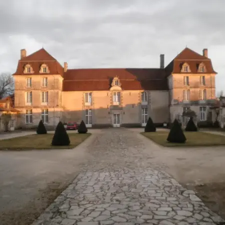 Chambres d&rsquo;Hôtes et Gîtes du Château de Clauzuroux