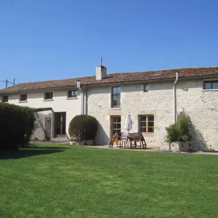 Le Noisetier at Les Hiboux Gites