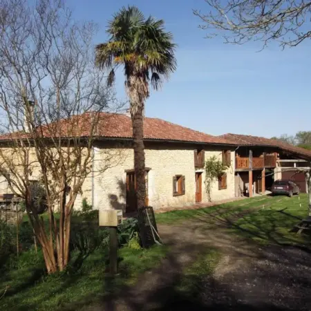 Gite Tauzia