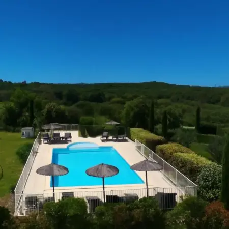 Hotel Restaurant Le Gardon – Pont du Gard