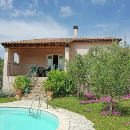 Peaceful Valley View Villa