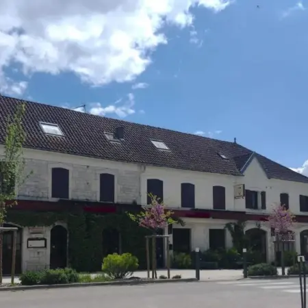 Auberge d&rsquo;ici et d&rsquo;ailleurs