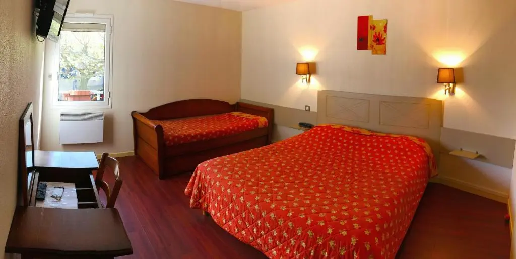 Logis Hotels – Hôtel et Restaurant de la Montagne Noire