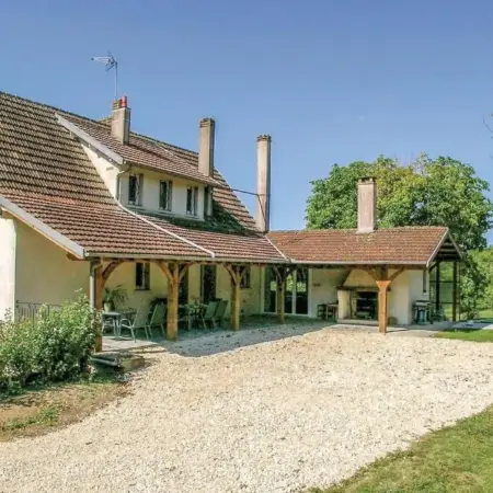 Beautiful Home In Eyliac
