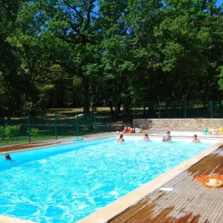 Lagrange Grand Bleu Vacances – Residence Les Ségalières