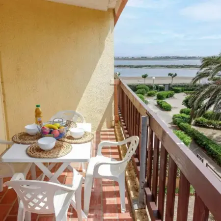 Apartment Gruissan Plage by Interhome