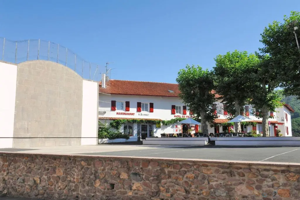 Hotel Restaurant du Fronton – Maison Bonnet