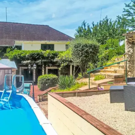 Stunning Apartment In La Coquille