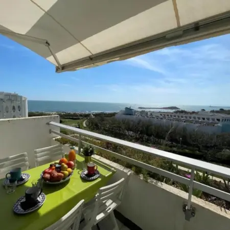 Studio Les Terrasses de la Mer-9 by Interhome