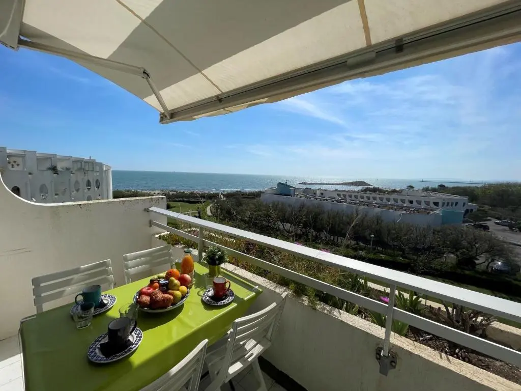 Studio Les Terrasses de la Mer-9 by Interhome