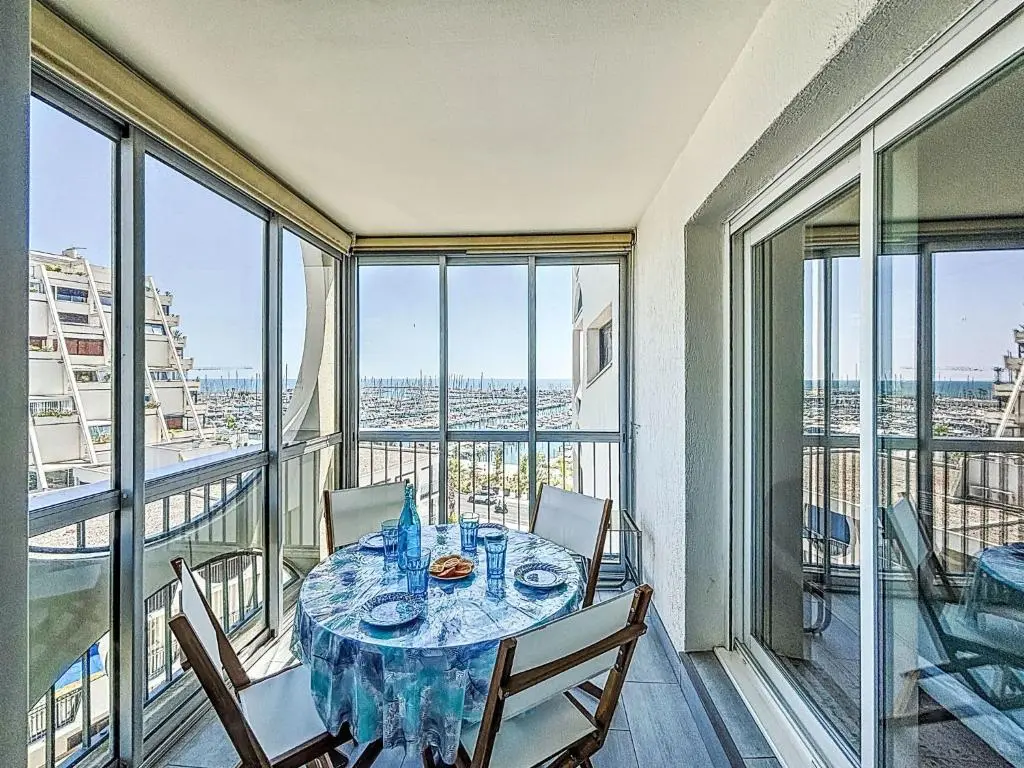 Apartment La Tour Fenestrelle by Interhome