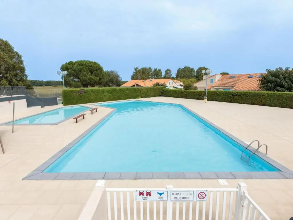 Holiday Home Les Charmilles-6 by Interhome