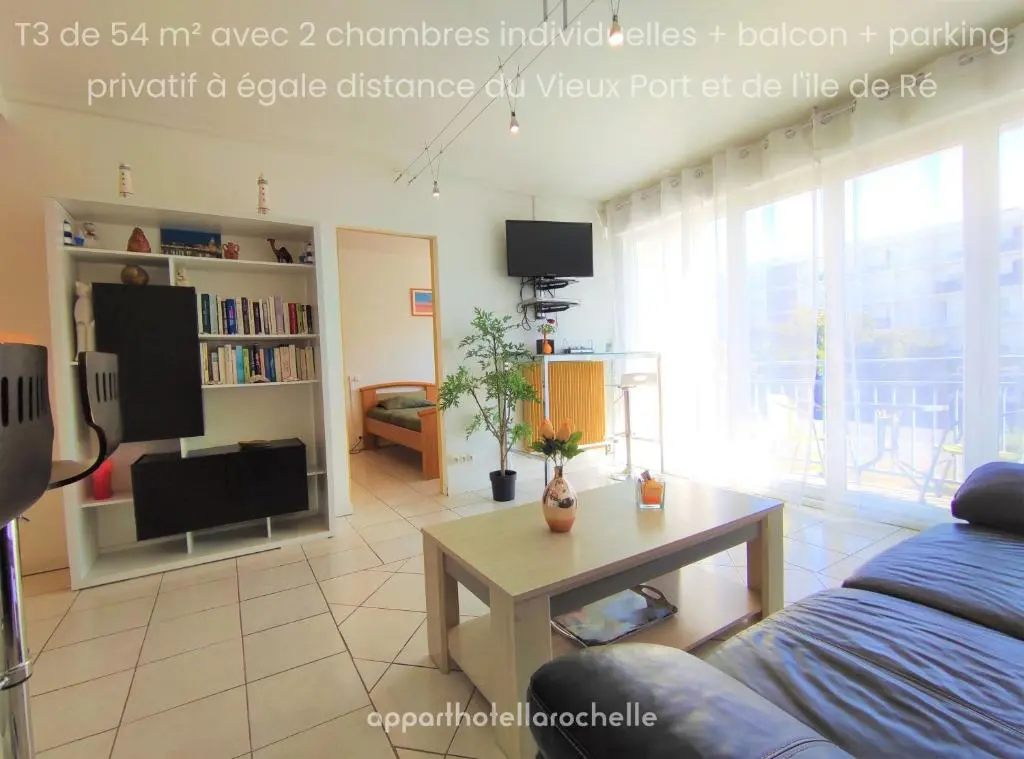 6 appartements et 4 adresses à mi-chemin entre le Vieux Port et l île de Ré
