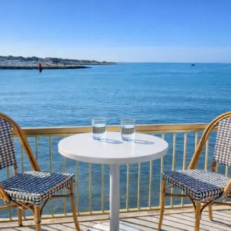 Hôtel Les Brises – Réouverture Eté 2026