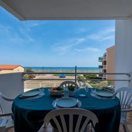Apartment Amphitrite-1 by Interhome
