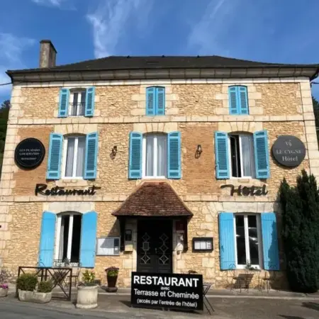Logis Hôtel Le Cygne