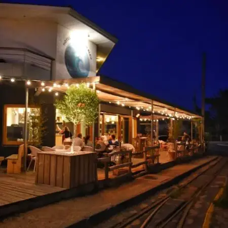 Le Pavillon Bleu