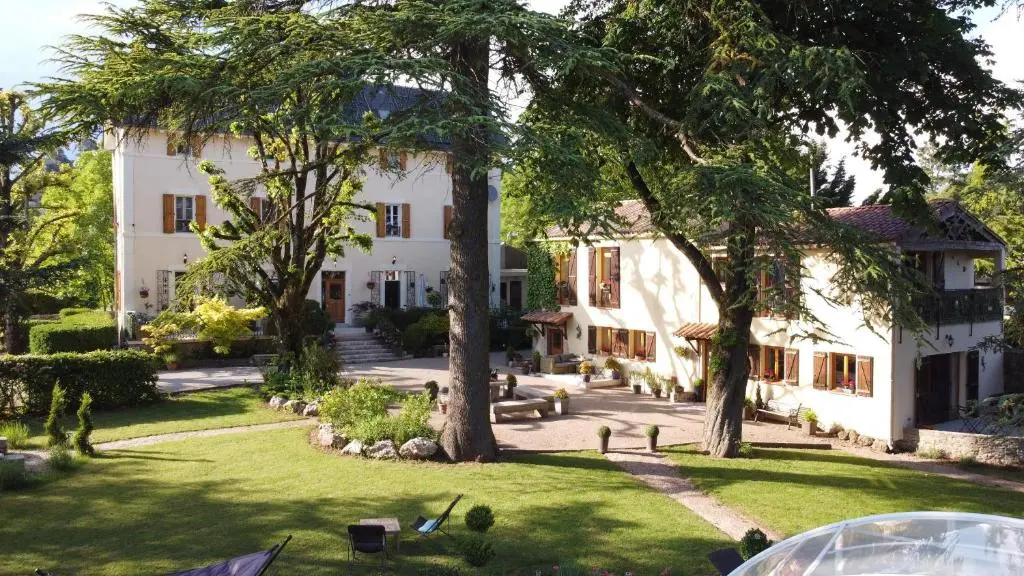 Gites du Caylar – Chambres et Appartments