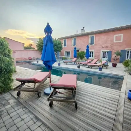 Le Mas de Gleyzes – Charme Authentique & Détente avec Piscine