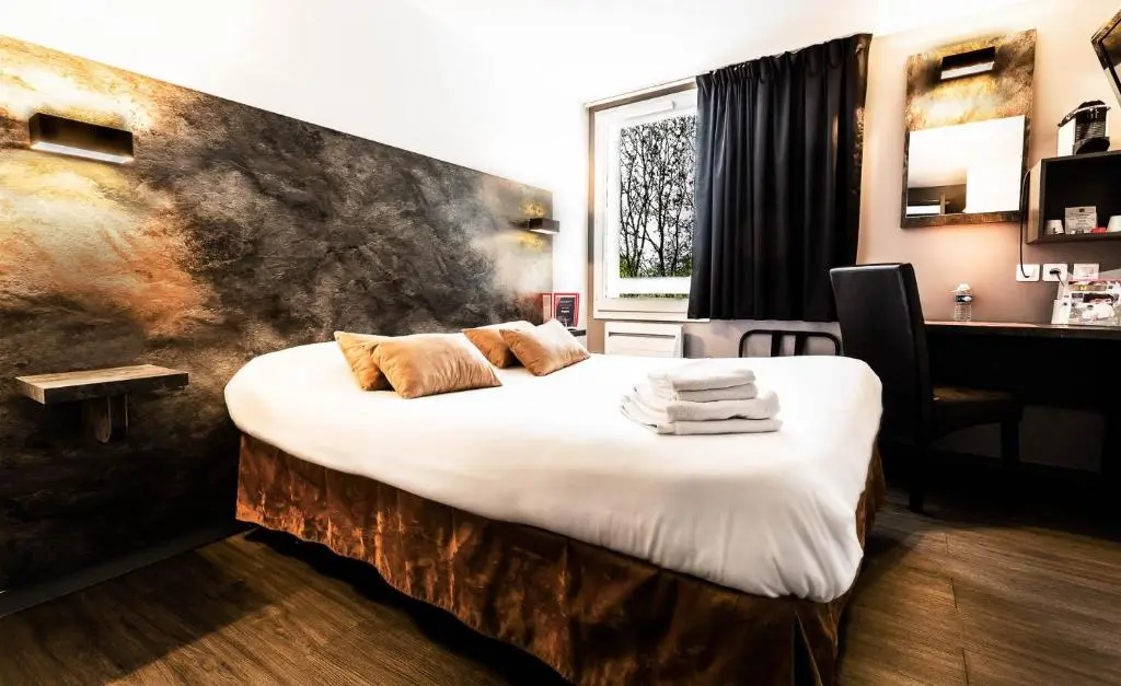 Logis Hotel Lons-le-Saunier – Restaurant Le Grill