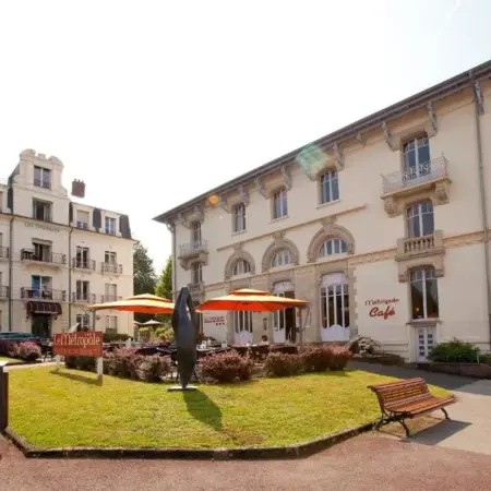 Garden & City Luxeuil Ex Le Métropole et Les Thermes