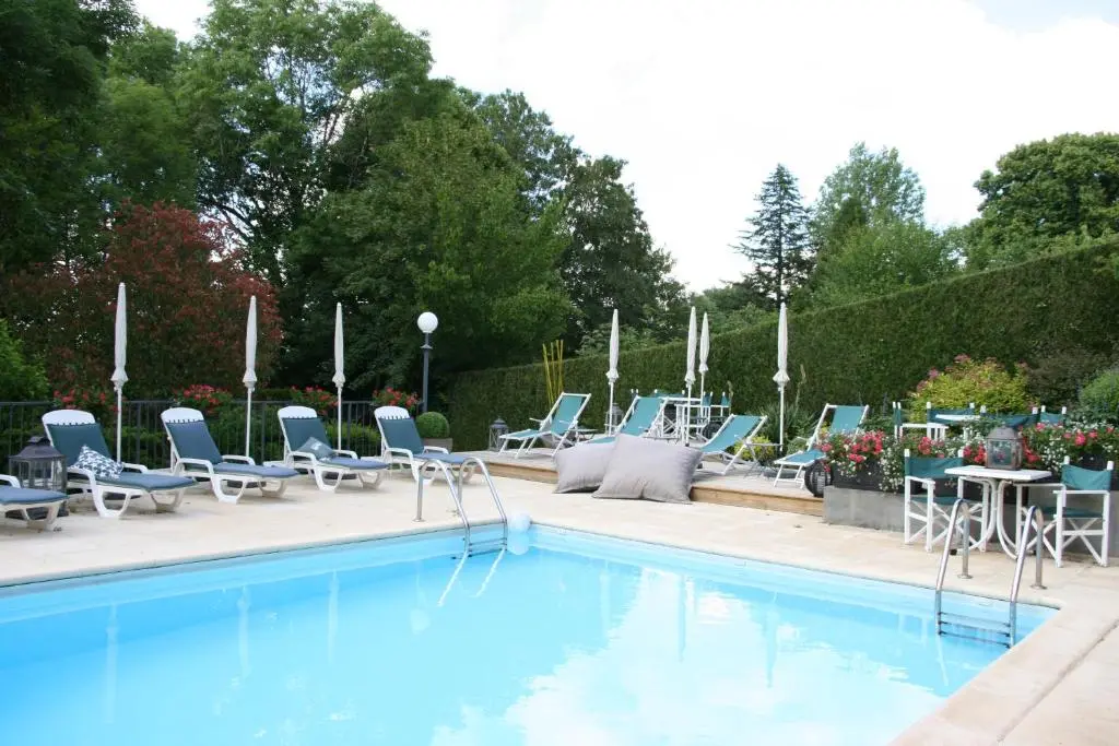 Logis Hôtel Auberge de L’Etang