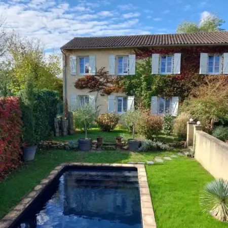 MAISON DE MARQUAY-MAISON D’HOTES