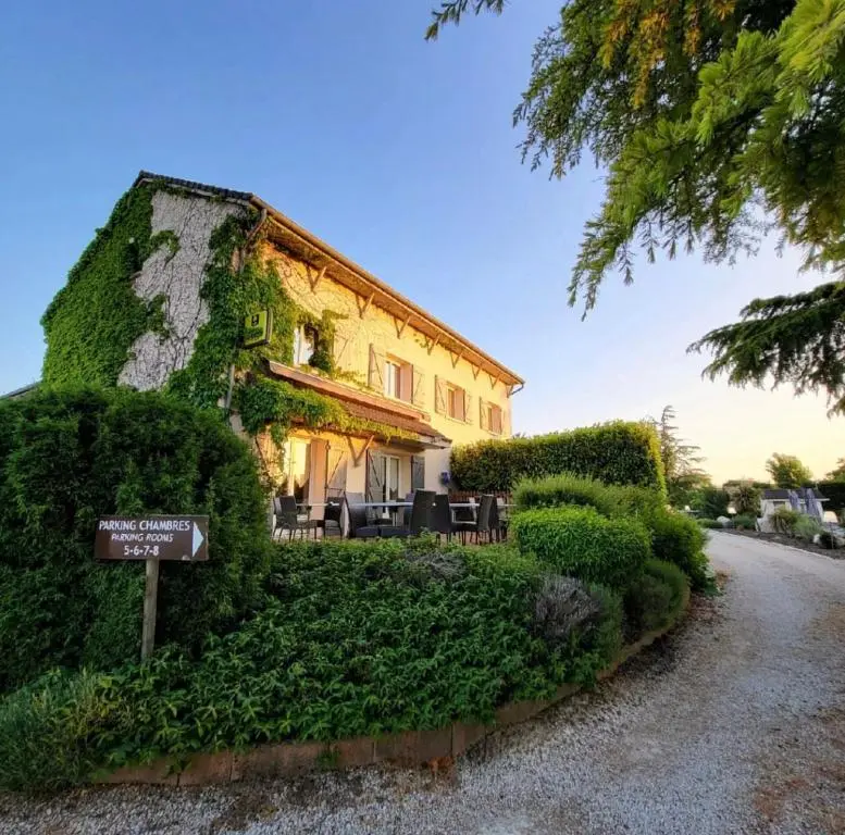Hôtel Parc Adélie – Logis Hôtels
