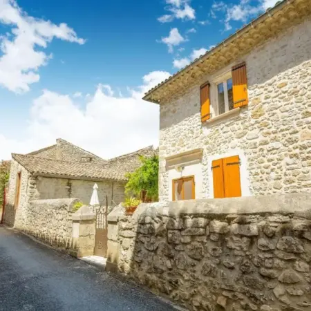 Montclus Charm Views & Calm